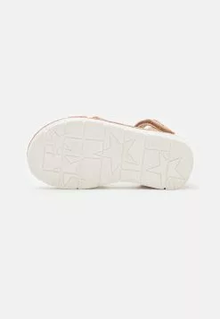 Friboo HOLOGRAPHIC LEATHER - Sandalen 10 Friboo HOLOGRAPHIC LEATHER - Sandalen -Aanbiedingen Elegant Schoenen Winkel 0f03fb2be95a47ab8289ad21ebcf6ab7