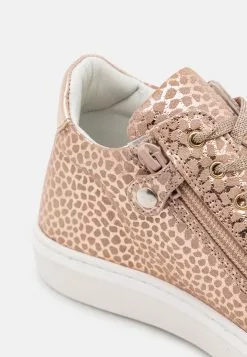 Friboo Leather - Sneakers Hoog - Rose Gold 11 Friboo Leather - Sneakers Hoog - Rose Gold -Aanbiedingen Elegant Schoenen Winkel 21f21bb11948495baafebc0b7df3d071