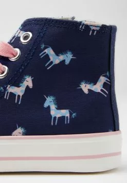 Friboo Sneakers Hoog -Aanbiedingen Elegant Schoenen Winkel 4c015dfad24a47cb811ba11ec1c81221