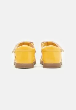 Friboo Sandalen - Yellow 8 Friboo Sandalen - Yellow -Aanbiedingen Elegant Schoenen Winkel 4cf94b0983bc467b87be7b541ab04b6c