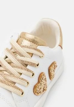 Friboo Sneakers Laag 11 Friboo Sneakers Laag -Aanbiedingen Elegant Schoenen Winkel 5505164fde1945d49682ed81821a514c