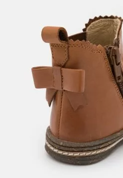 Friboo LEATHER - Korte Laarzen -Aanbiedingen Elegant Schoenen Winkel 6387cb2220be424cb7d5bb434b397b54