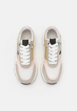 Friboo LEATHER - Sneakers Laag -Aanbiedingen Elegant Schoenen Winkel a3f64d446aba46268c0a3e340d284c46