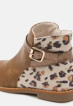 Friboo Korte Laarzen - Brown 11 Friboo Korte Laarzen - Brown -Aanbiedingen Elegant Schoenen Winkel be66265610e84321ad5375263d370d05