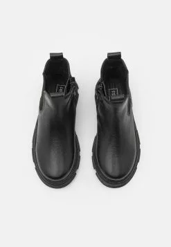 Friboo Leather - Korte Laarzen - Black -Aanbiedingen Elegant Schoenen Winkel ca4d17a7a6f44b949d1fe351479e400b