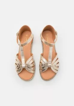 Friboo Leather - Sandalen - Gold -Aanbiedingen Elegant Schoenen Winkel d997c97e970b455eb87ef71f39fd9e52