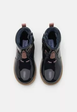 Friboo Korte Laarzen - Dark Blue -Aanbiedingen Elegant Schoenen Winkel e416ab76dc904bc8b0ed414e7a07af94