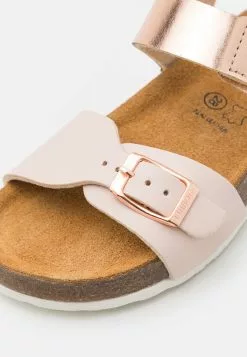 Friboo Sandalen - Gold 11 Friboo Sandalen - Gold -Aanbiedingen Elegant Schoenen Winkel fdc33b3cb7d04e9ab2cbeab2f190351e